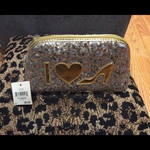 Nine West “I Love Shoes” cosmetics bag